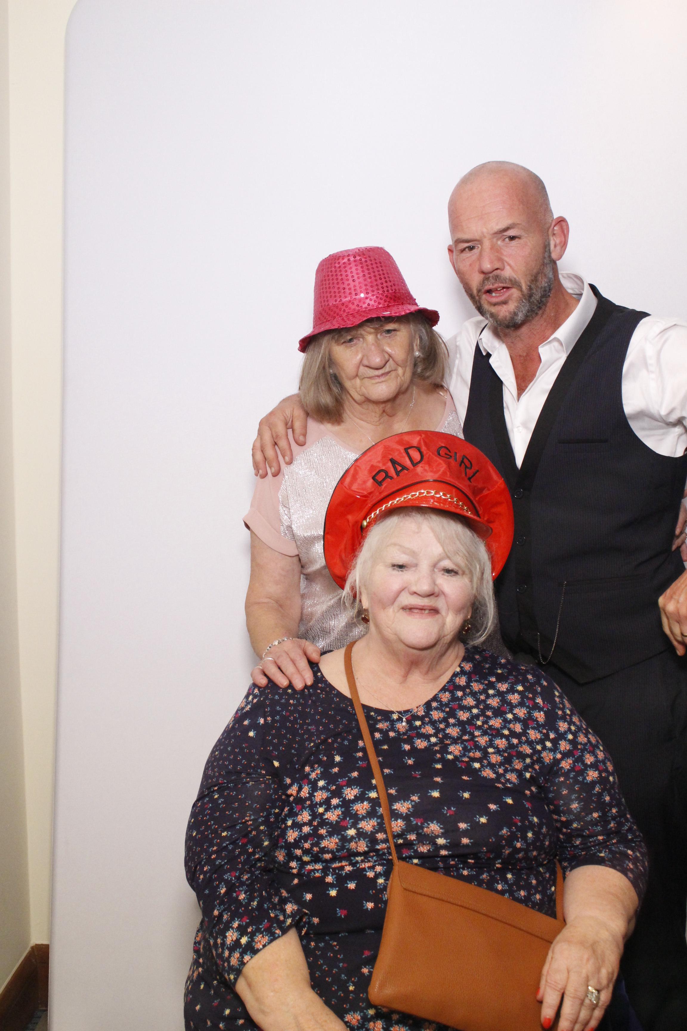 Luke & Emily's Wedding | View more photos from the event at gallery.myphotoboothexperience.co.uk/u/MyPhotoBoothExperienceLtd/Luke-Emilys-Wedding